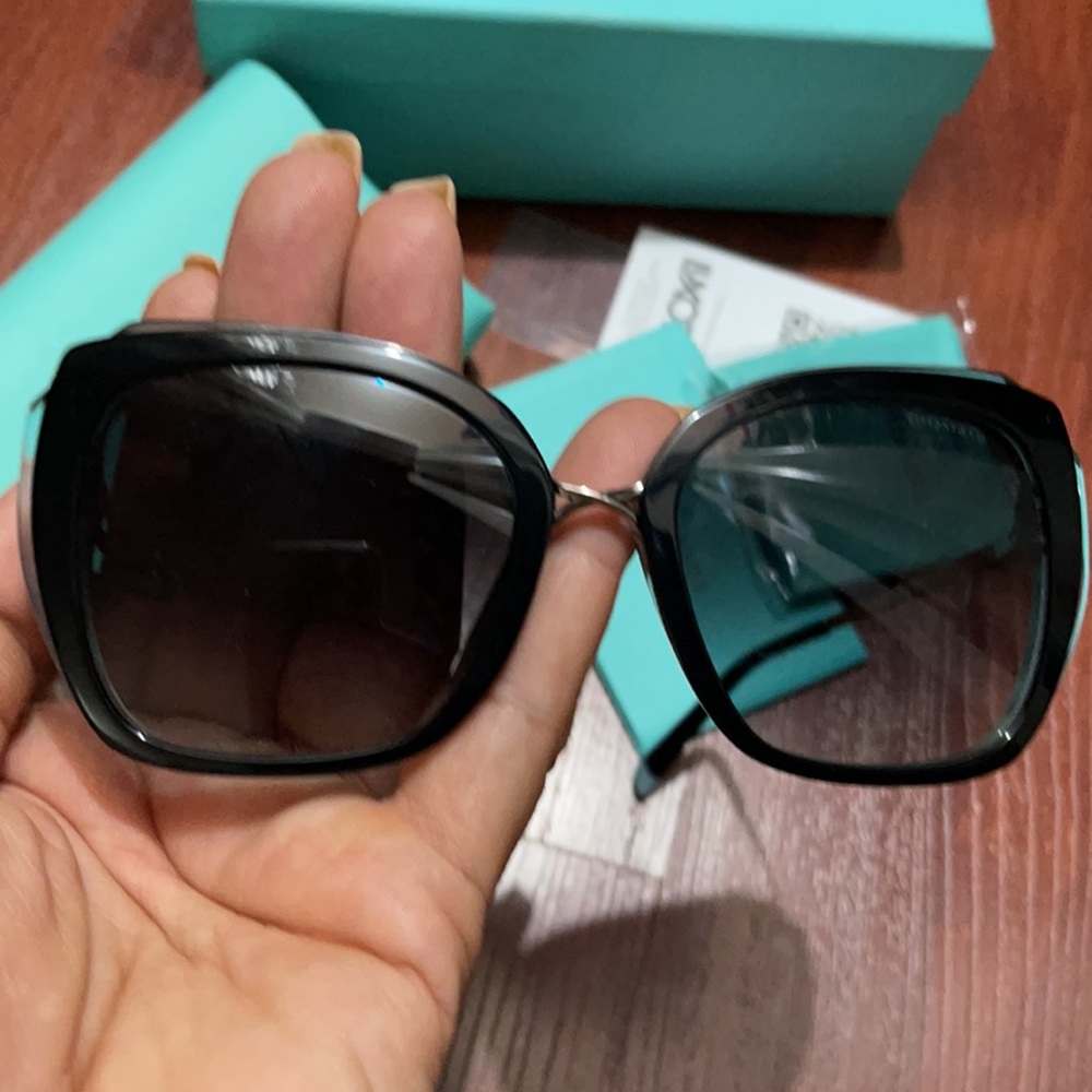 Brand new Tiffany sunglasses - Picture 3 of 4